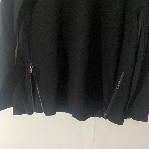 Blauer - Picture 2 of 9